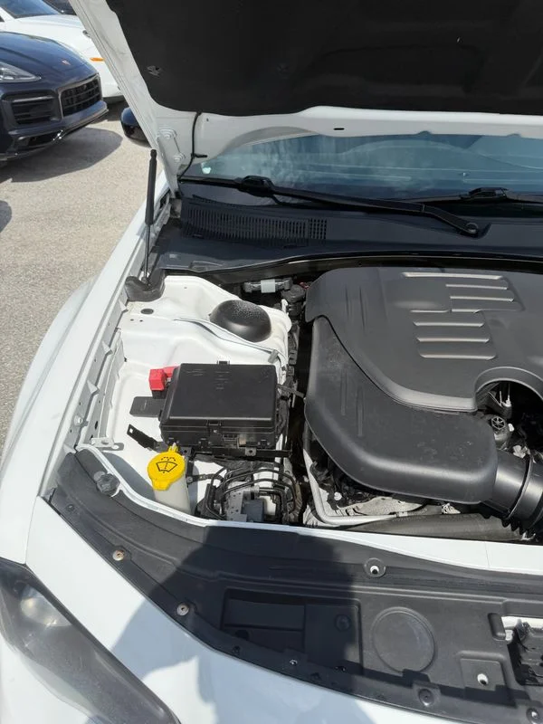 Used 2019  Chrysler Touring image 36