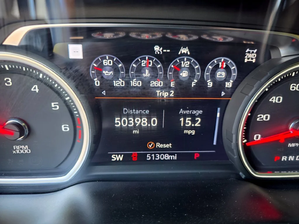 Used 2021 SATIN STEEL METALLIC Chevrolet High Country image 23
