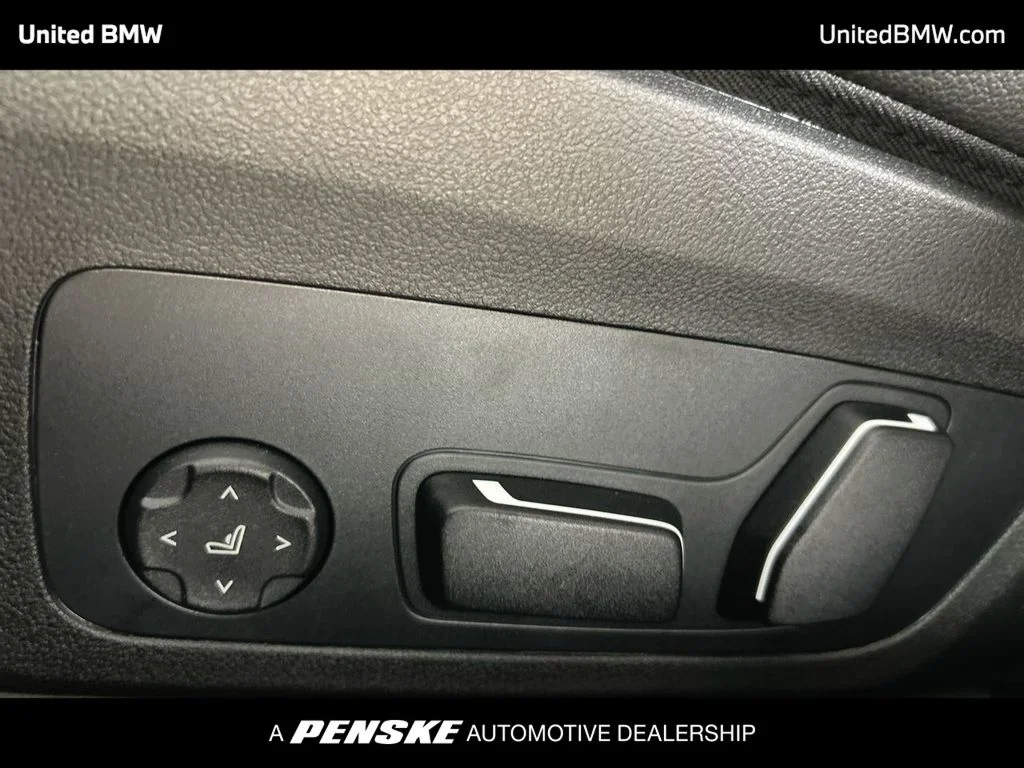 2026 BMW 3 Series 330i - Photo 12