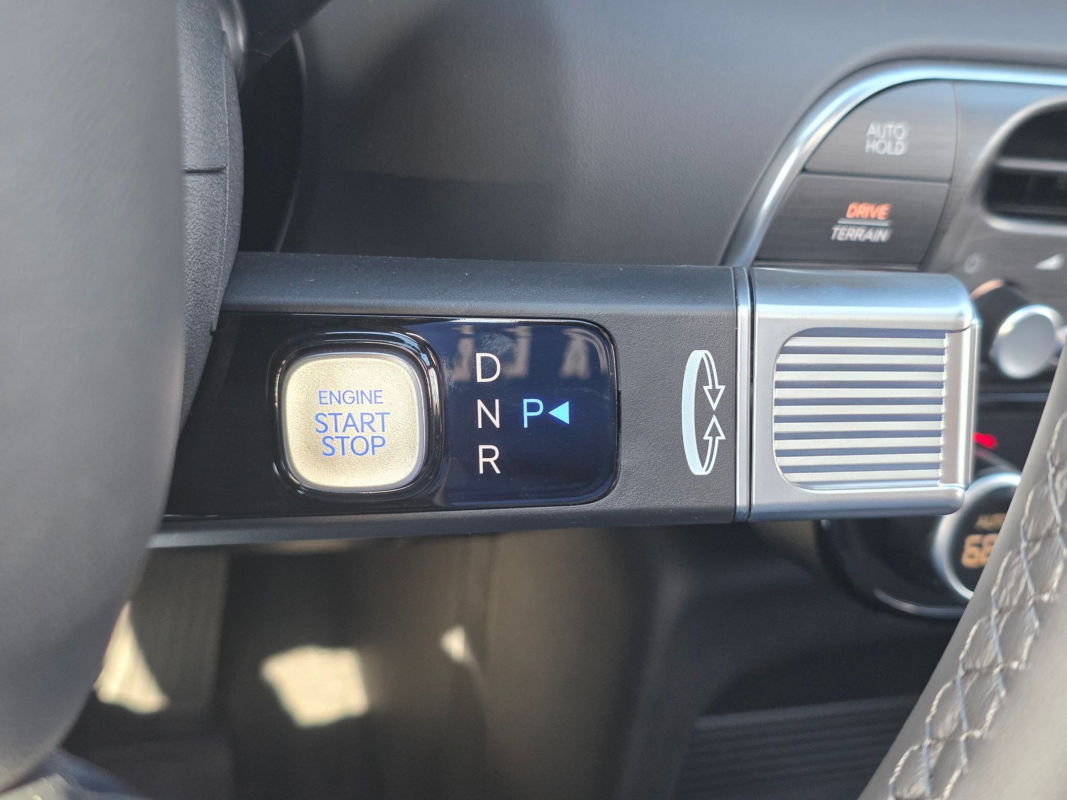 New 2026 Ecotronic Gray Pearl Hyundai Calligraphy image 15