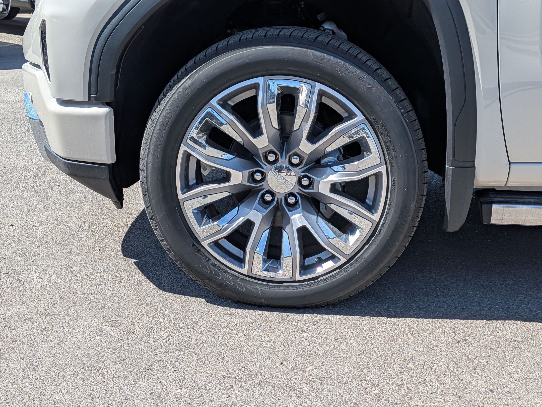 2026 GMC Sierra 1500 Denali - Photo 18