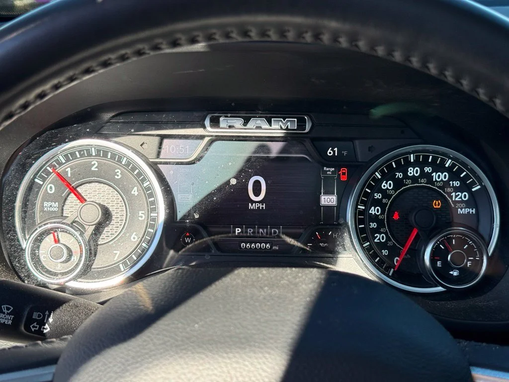 Used 2021 Black Ram Laramie image 19
