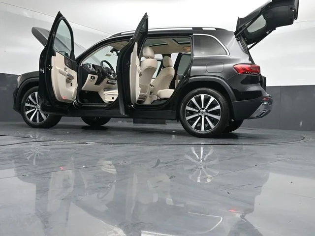 Certified Used 2023 Black Mercedes-Benz GLB 250 image 57
