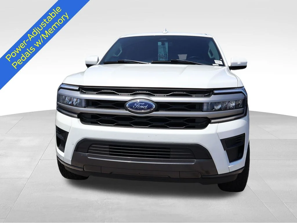 Used 2024 White Metallic Ford XLT image 7