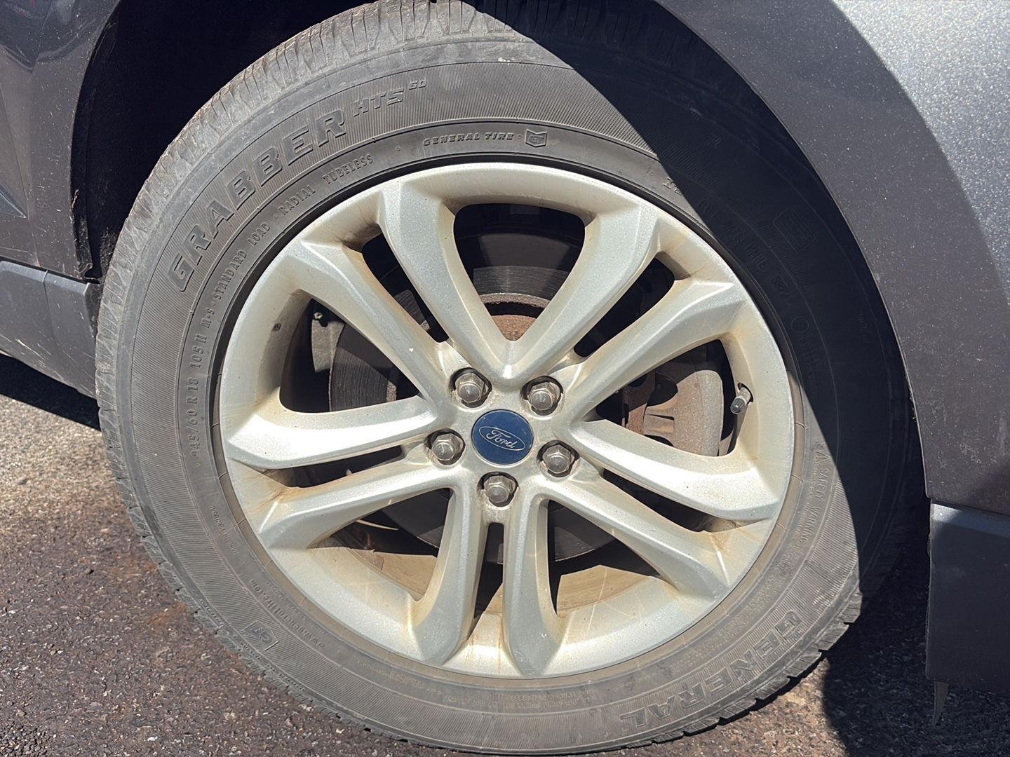 Used 2019 Magnetic Ford SEL image 19