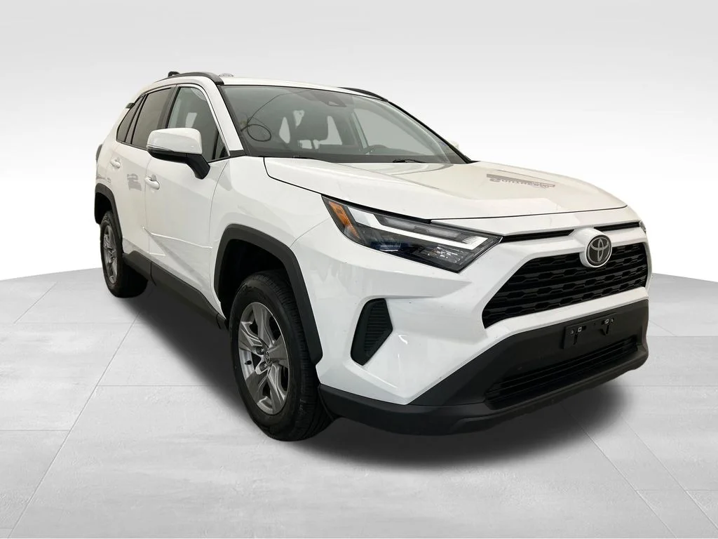Used 2024 White Toyota XLE image 8