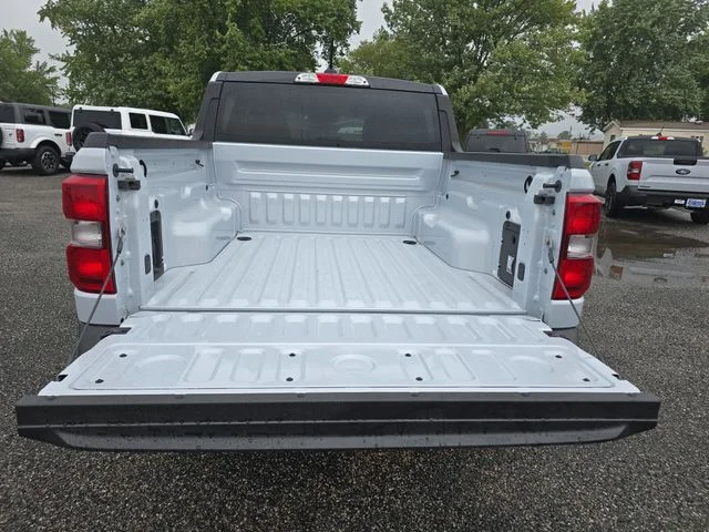 New 2026 White Ford XLT image 7