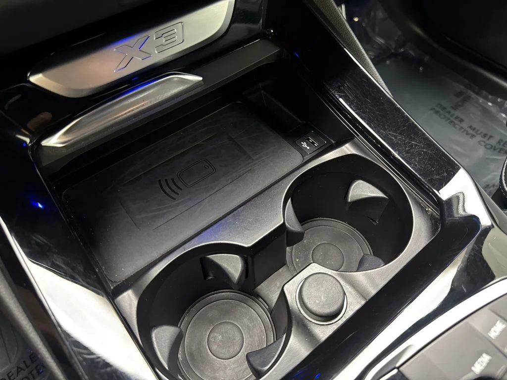 Used 2024 Gray BMW sDrive30i image 69