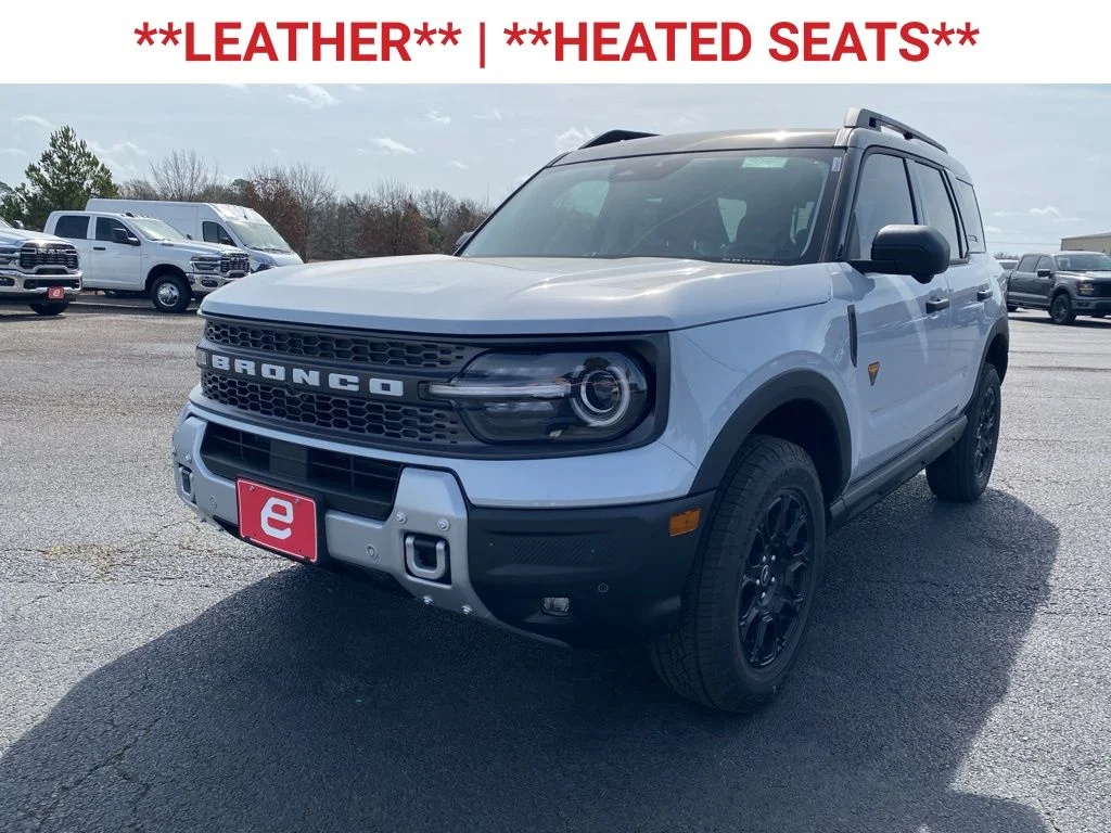 New 2026 Space White Metallic Ford Badlands® image 3