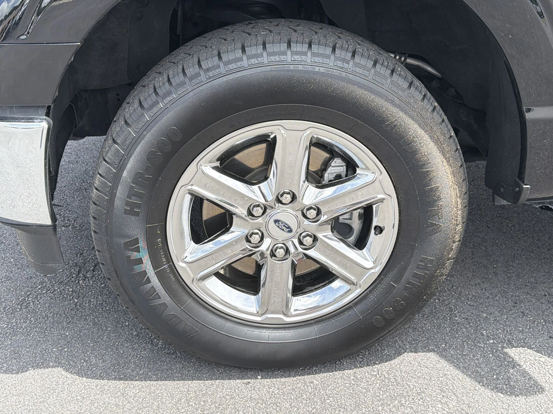 Used 2024 Black Metallic Ford XLT image 33