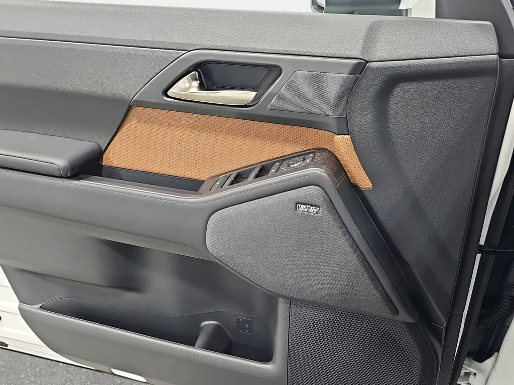 New 2026  Lexus 550 Luxury+ image 24