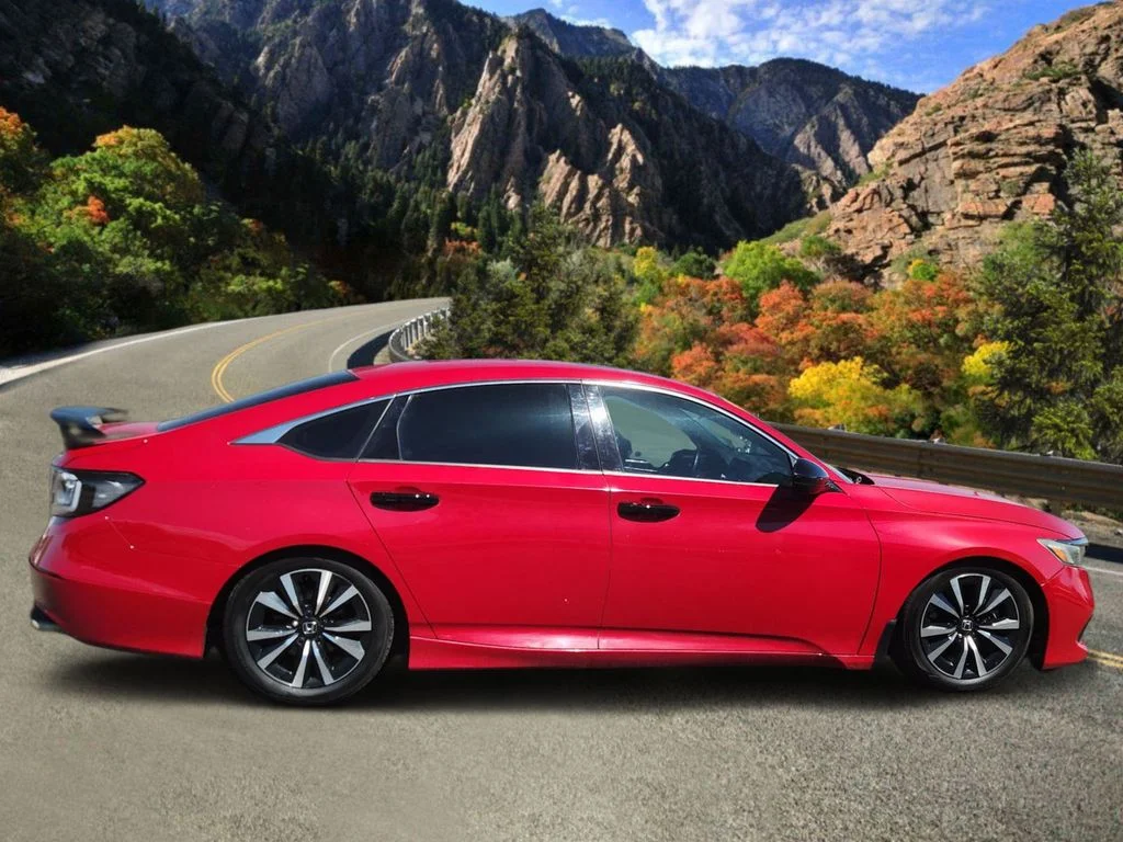 Used 2022 Red Honda Sport 2.0T image 2