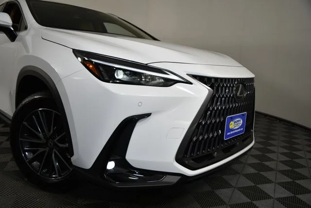 Used 2026 White Lexus 350h Base image 2