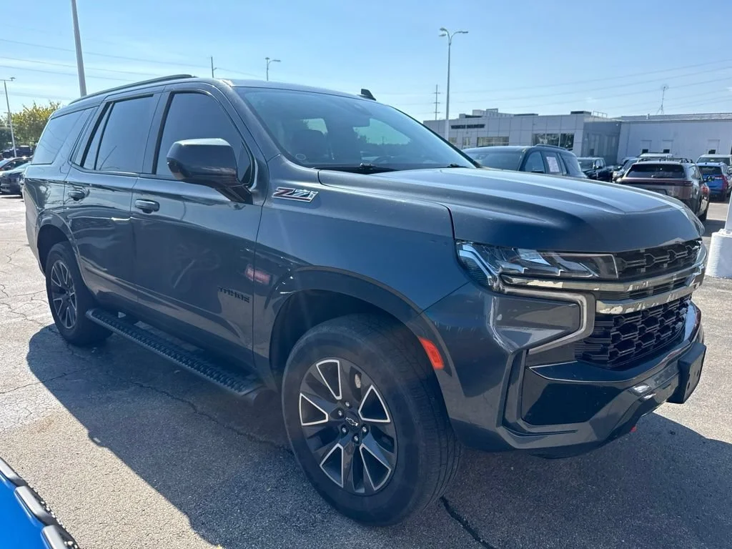 Used 2021 Black Chevrolet Z71 image 1