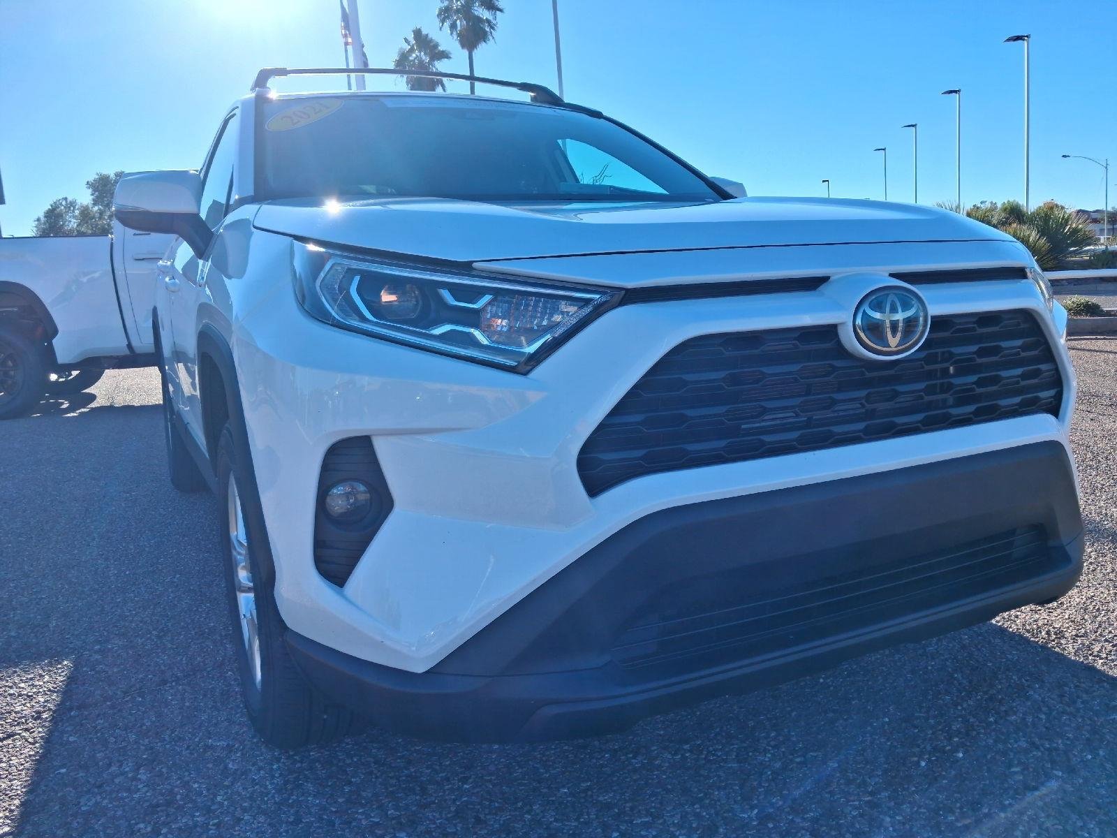 Certified Used 2021 Super White Toyota XLE image 16