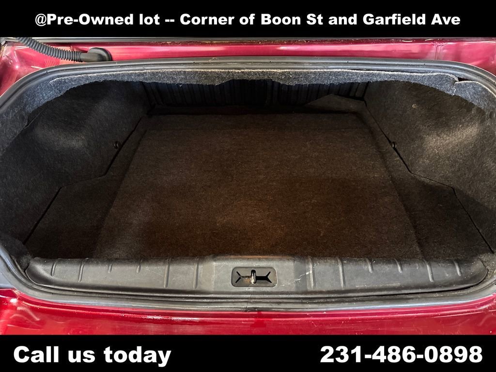 Used 2011 Red Jewel Tintcoat Chevrolet LT w/1LT image 28