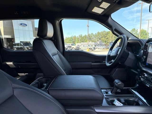 New 2026 Antimatter Blue Metallic Ford Lariat image 14