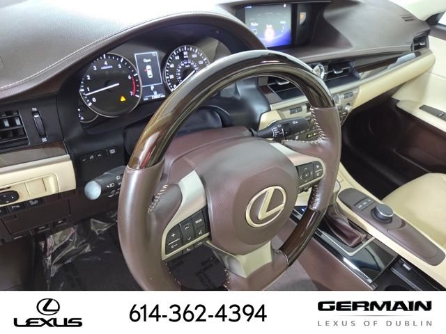 Used 2017 White Lexus 350 image 15