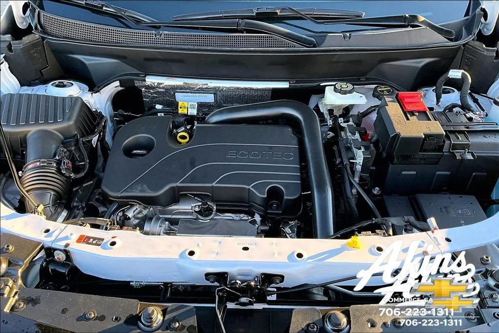 New 2026 Polar White Tricoat Chevrolet RS image 17