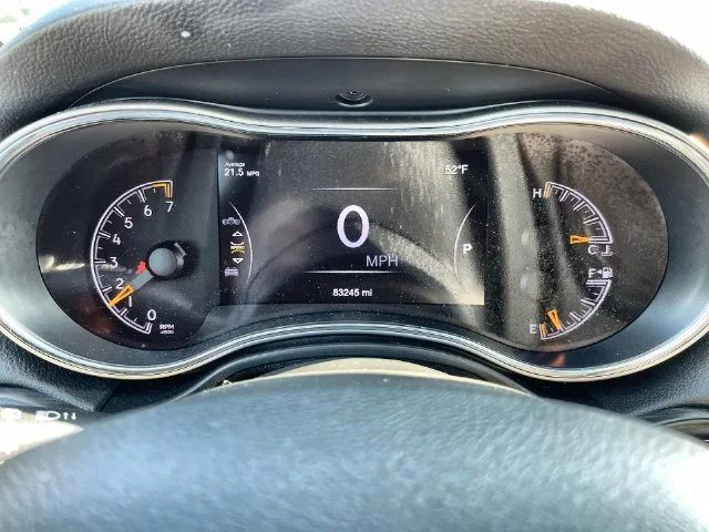 Used 2019 Silver Jeep Altitude image 13
