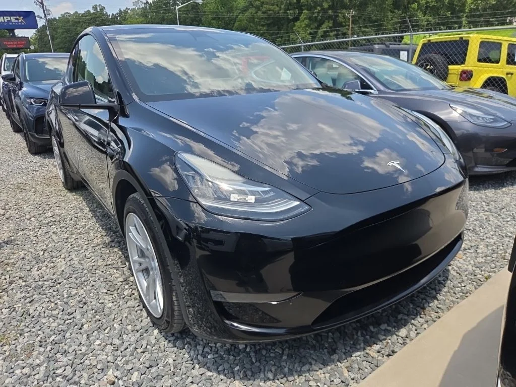 Used 2023 Black Tesla Long Range image 2