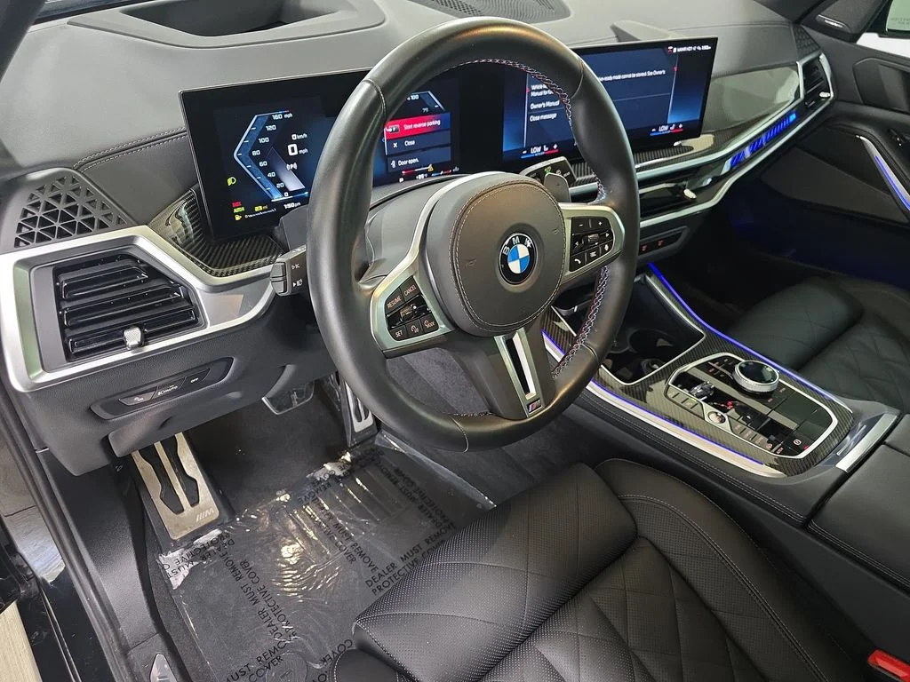 Used 2025 Black Sapphire Metallic BMW M60i image 19