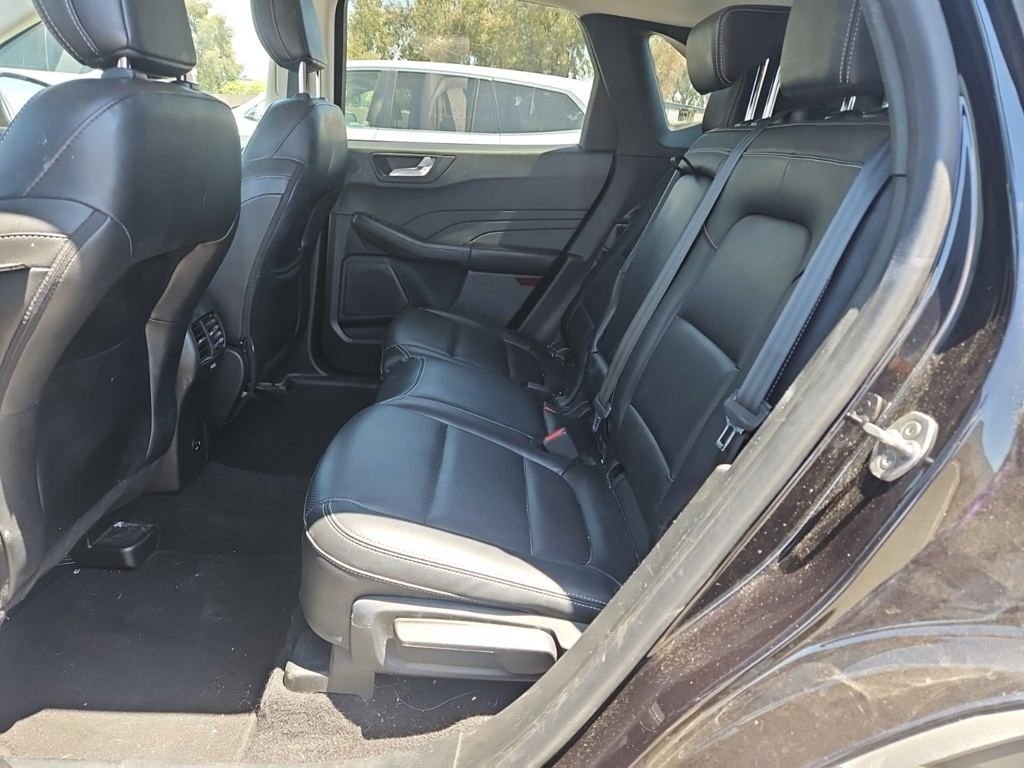 Used 2021 Black Ford SEL image 7