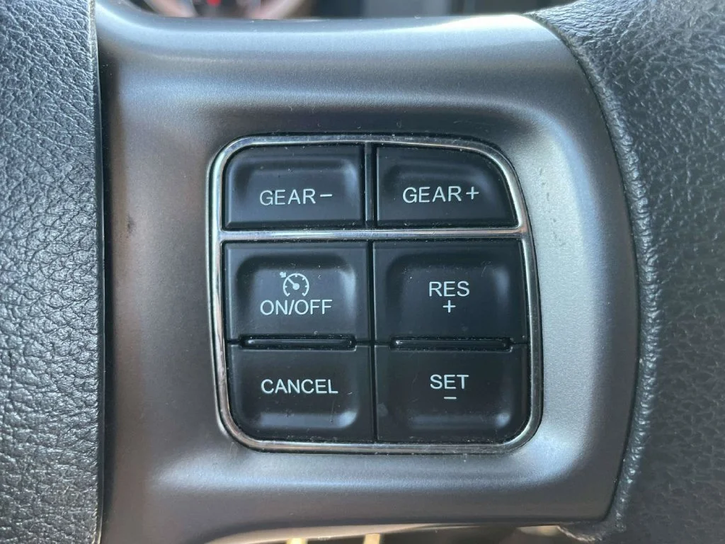 Used 2021 Blue Ram SLT image 23