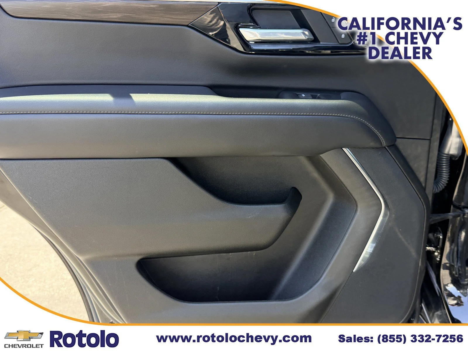 Used 2025 Black Chevrolet LT image 17