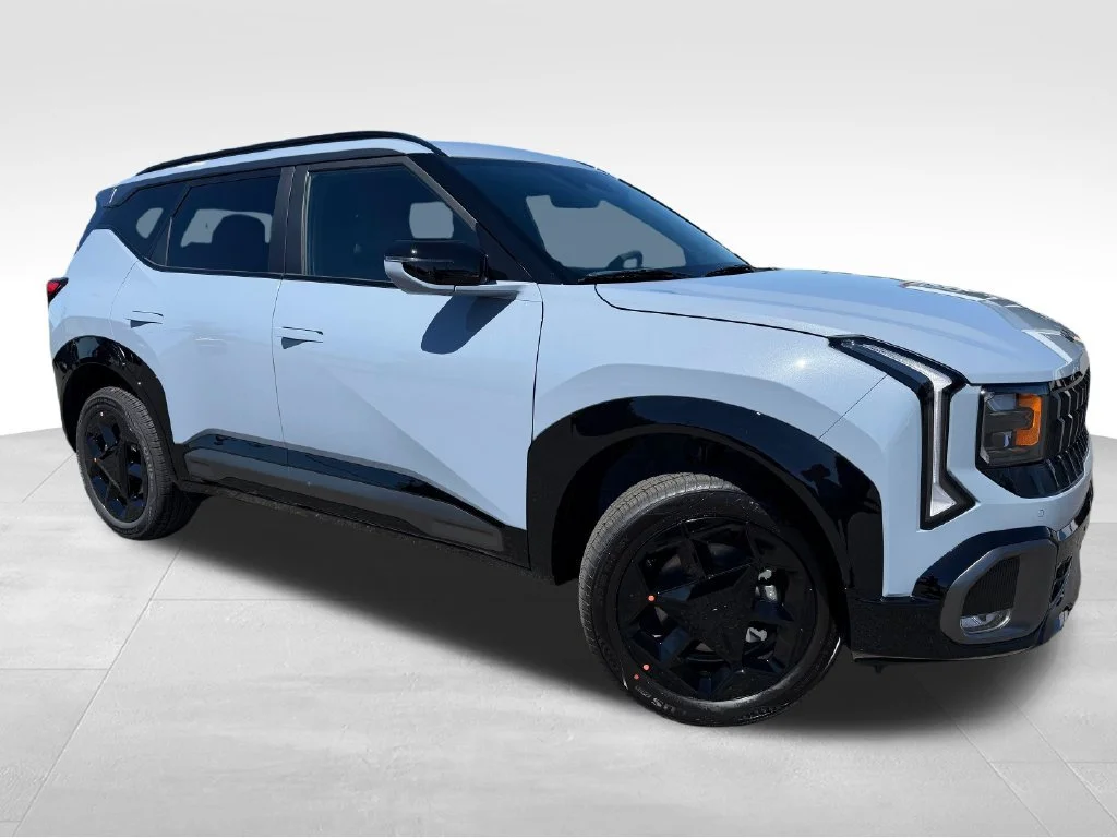 New 2027 Pale Gray Kia X-Line S image 1