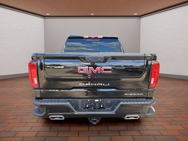 Used 2024 Onyx Black GMC Denali image 35