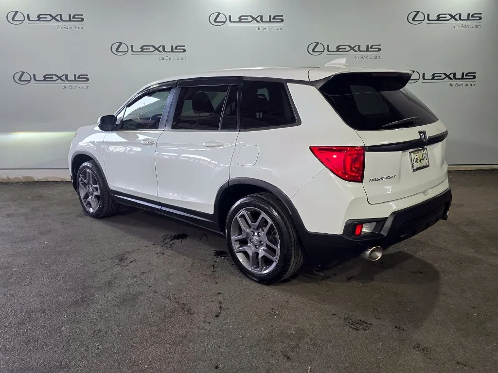 Used 2022 White Honda EX-L image 8