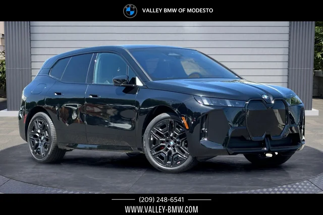 2026 BMW iX xDrive45's photo