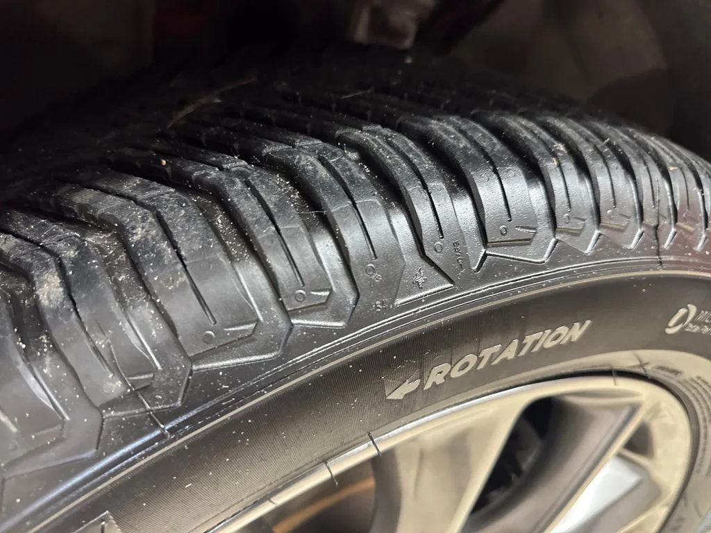 Used 2016 Red Dodge Limited image 12