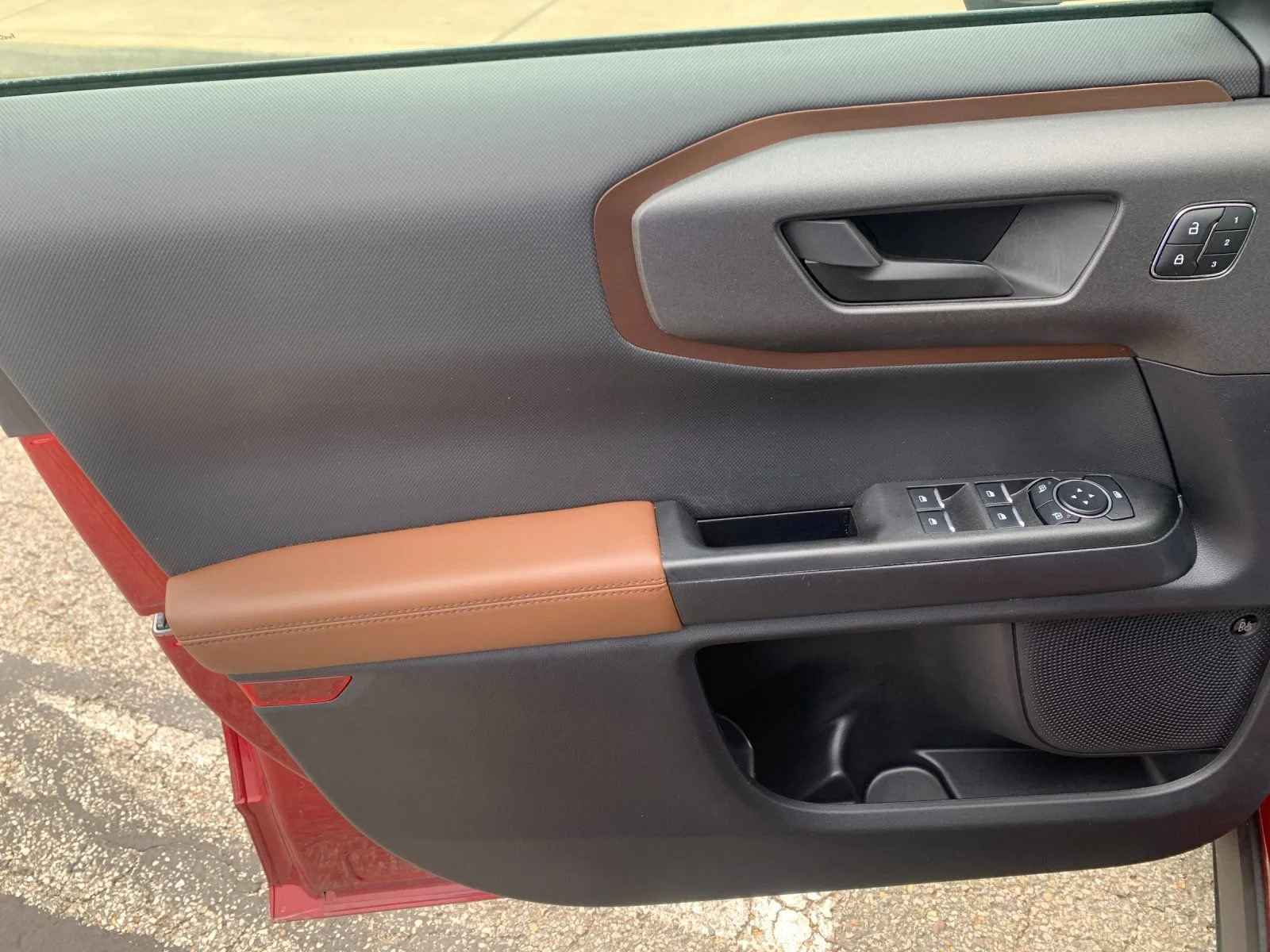 Used 2025 Red Ford Outer Banks image 11