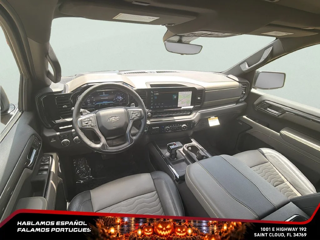 Used 2025 Slate Gray Metallic Chevrolet ZR2 image 27