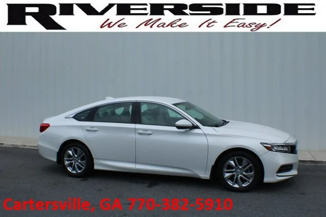Used 2018 White Honda LX 1.5T image 1