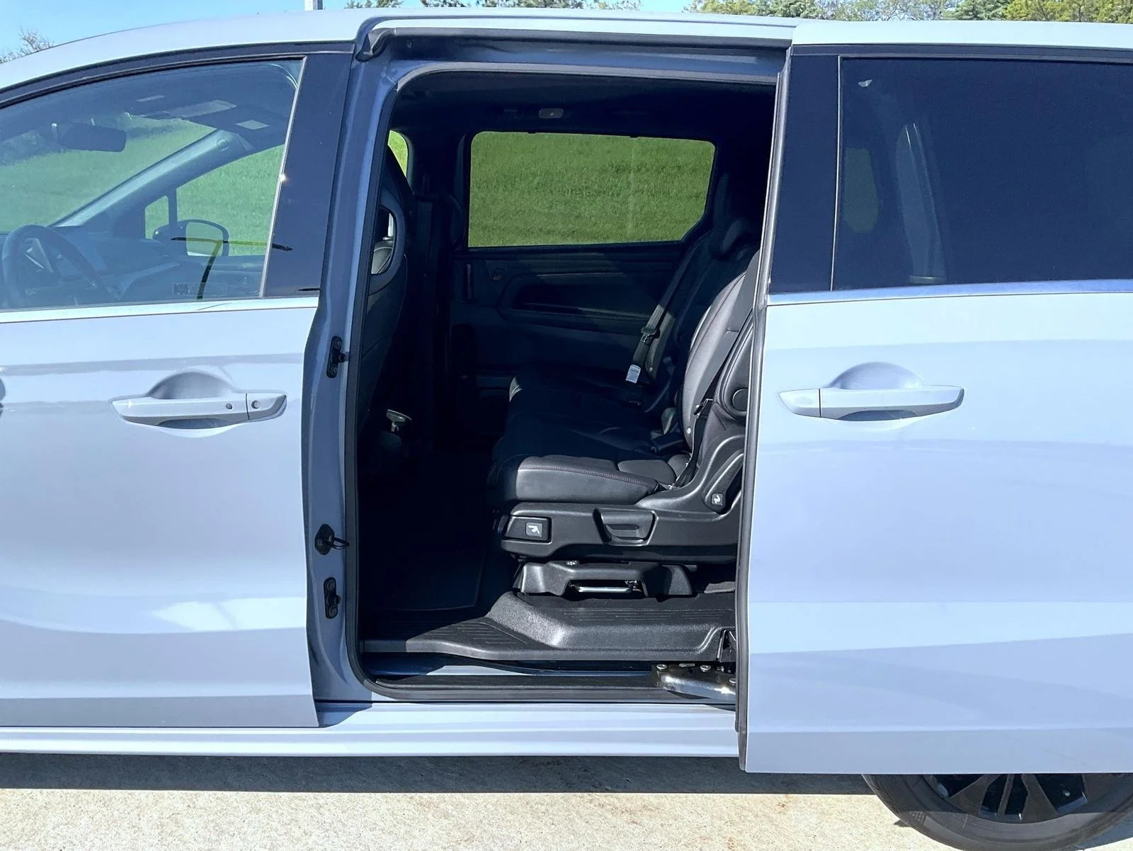 Used 2025 Gray Honda Sport-L image 18