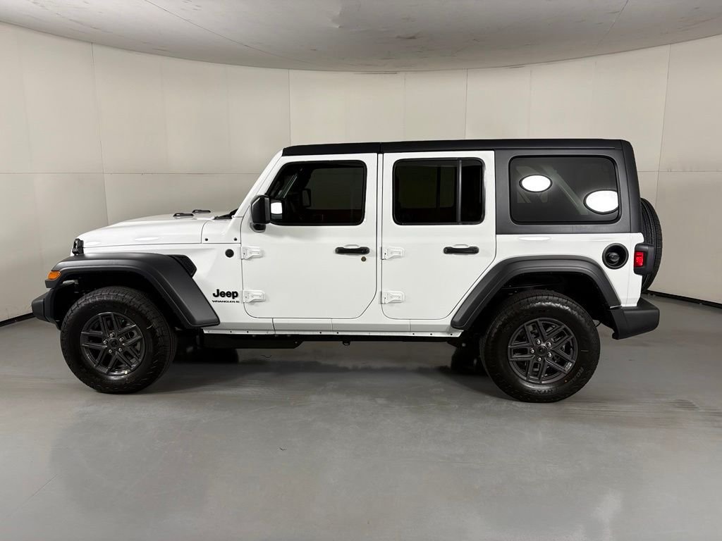 New 2026 Bright White Clear-Coat Exterior Paint Jeep Sport S image 5