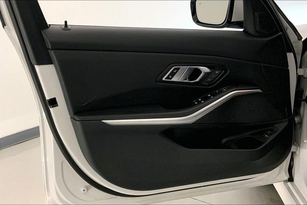Used 2023 White Metallic BMW 330i xDrive image 24