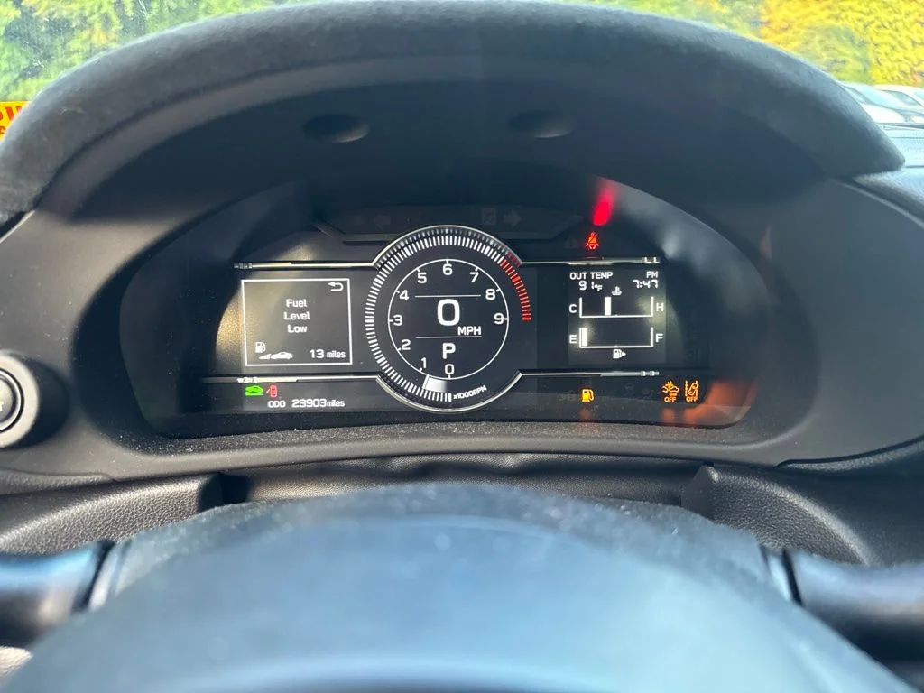 Used 2023  Toyota Premium image 8