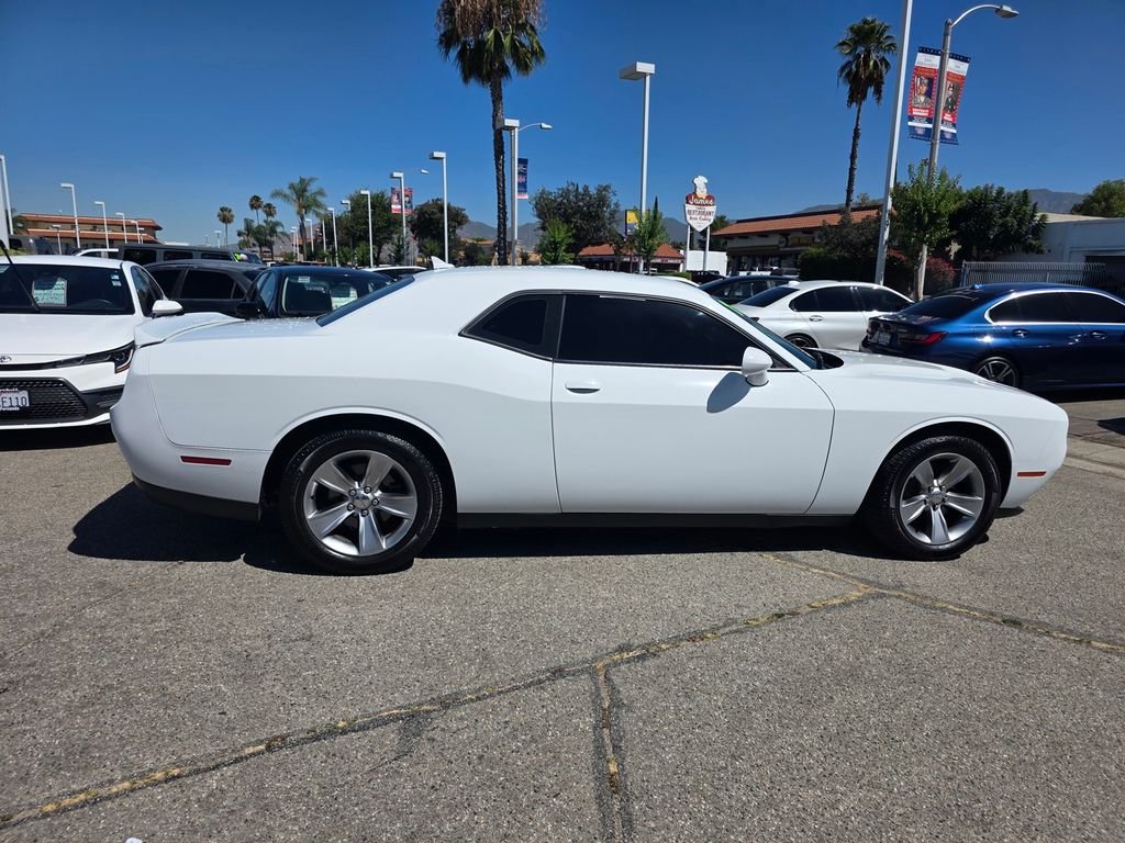 Certified Used 2019 White Dodge SXT image 4
