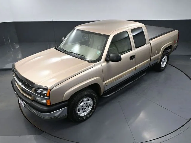 Used 2004 Beige Chevrolet Z71 image 49