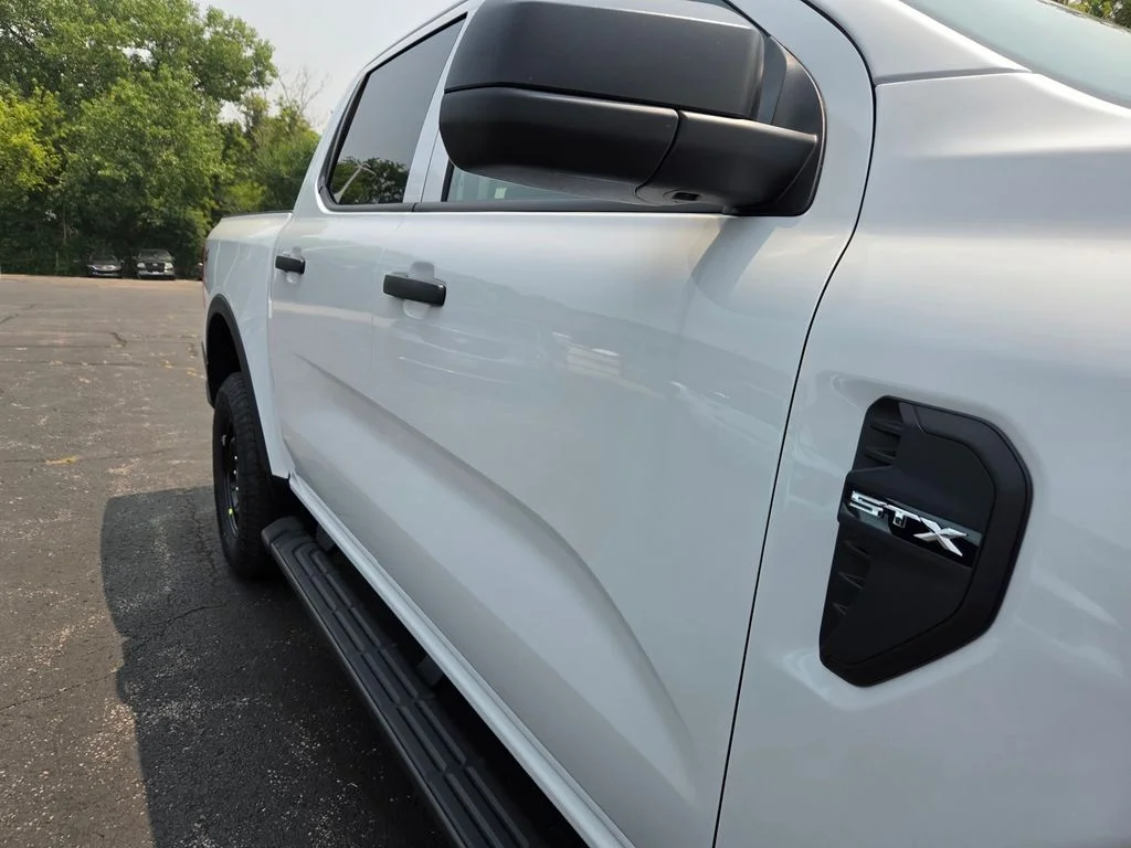 New 2026 Oxford White Ford XL image 24