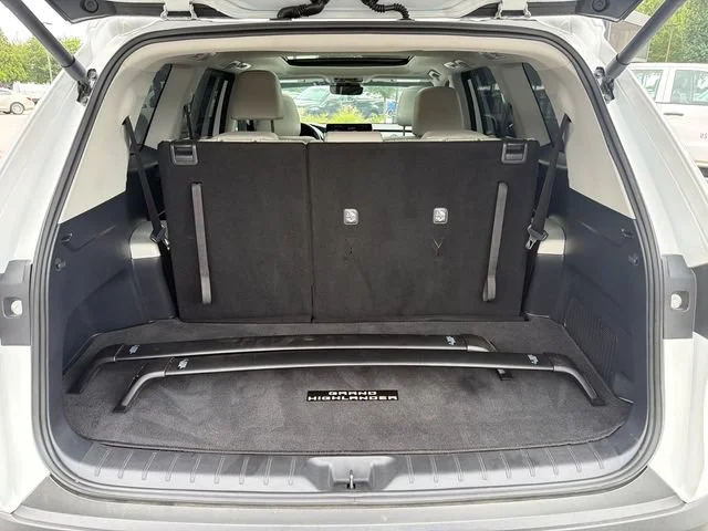 Used 2026 White Toyota LE image 18