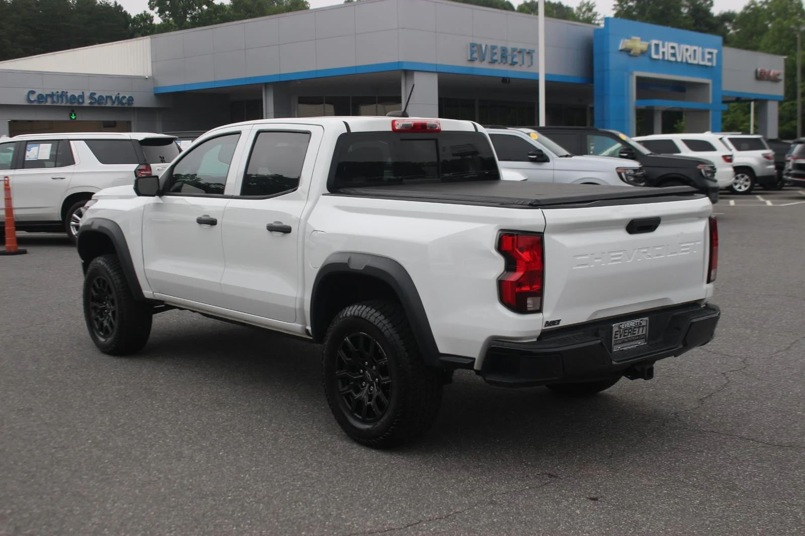 Used 2023 Summit White Chevrolet Trail Boss image 6