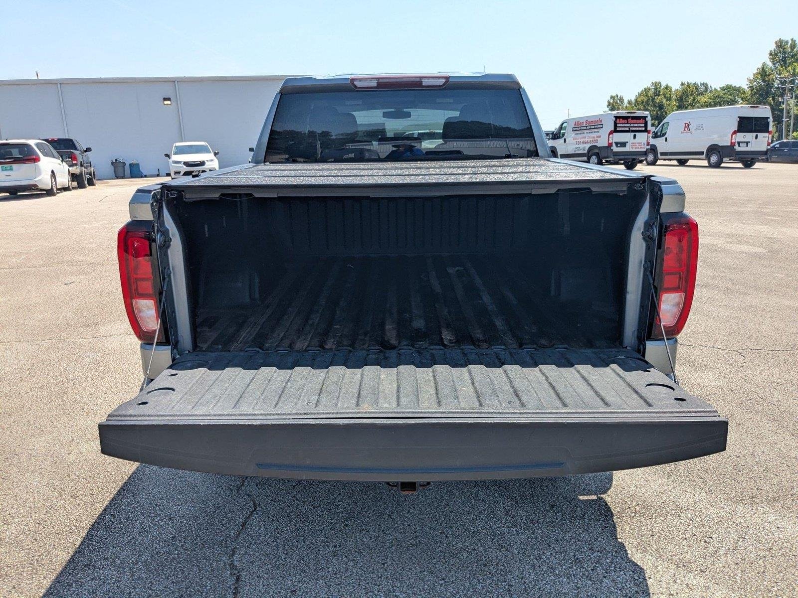 Used 2021 Satin Steel Metallic GMC  image 6