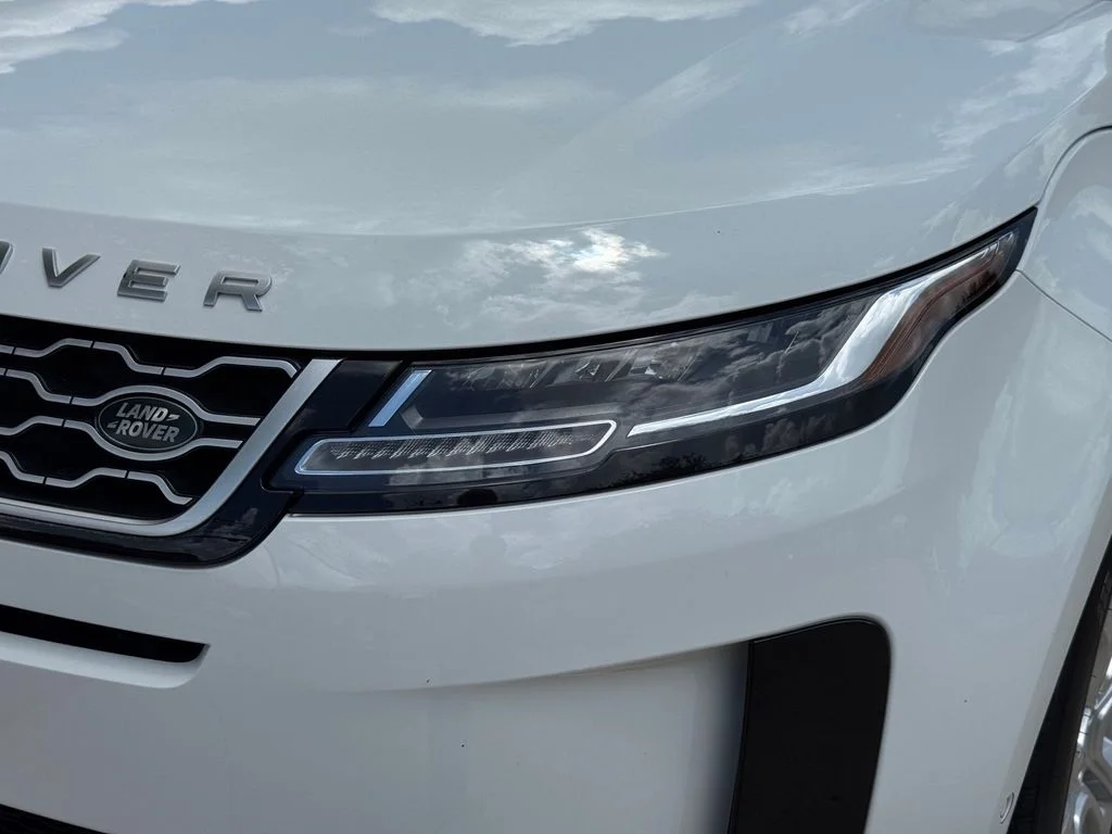 Used 2021 Fuji White Land Rover S image 4