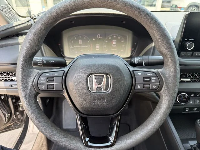 Used 2024  Honda EX image 16