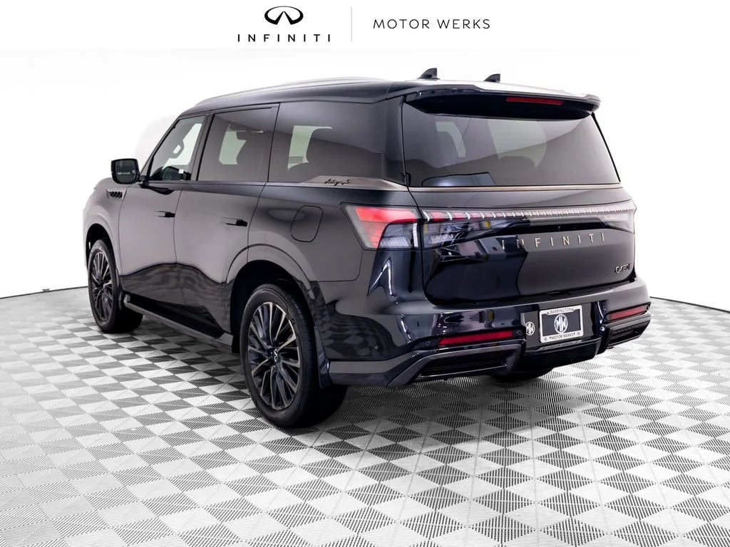 New 2027 Black INFINITI AUTOGRAPH image 3